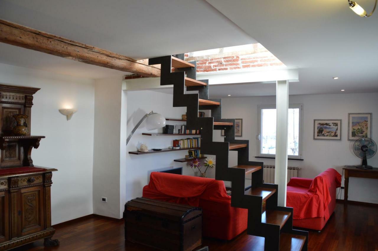 Sunflower Apartment With Private Terrace And Lift Генуя Экстерьер фото